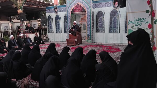 اجتماع بانوان زینبی به مناسبت هفته عفاف‌و‌حجاب