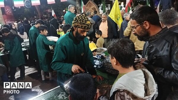 چایخانه فاطمه الزهرا در شصت و سومین شب از اجتماعات مردمی حسینیه امام خمینی نیشابور 
