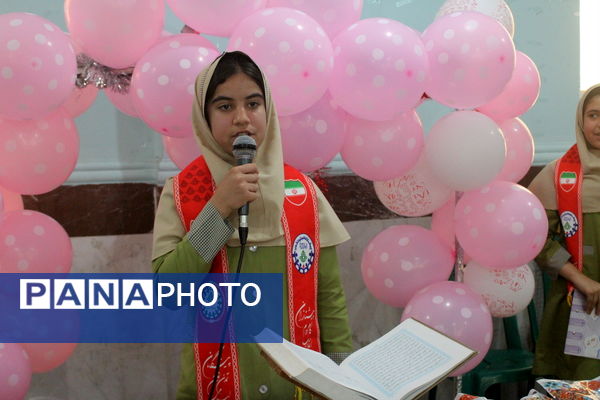 جشن بزرگداشت مقام معلم در دبستان نبوت شهرستان بوشهر