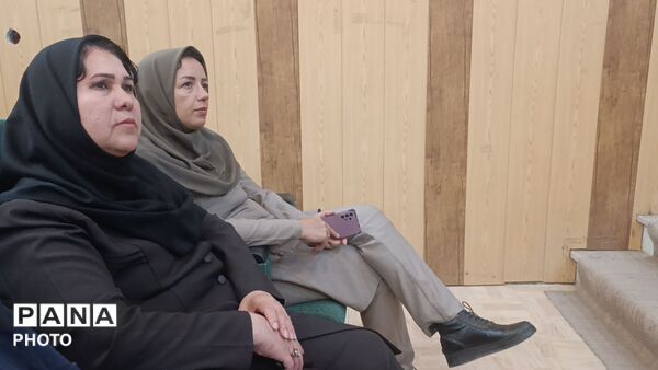 انتخابات انجمن اولیا و مربیان مدرسه معلم یک آشخانه 