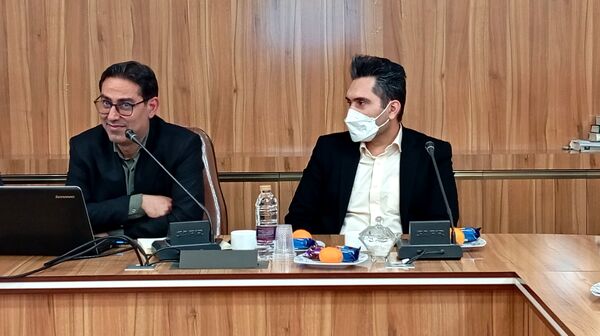 جلسه بررسی عملکرد و کیفیت آموزشی مدارس شهرستان بن با حضور مسئولان استانی