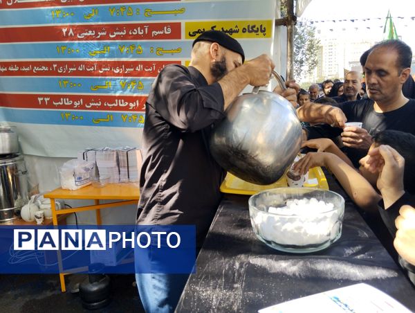 حضور جاماندگان اربعین حسینی در جوار امام مهربانی‌ها