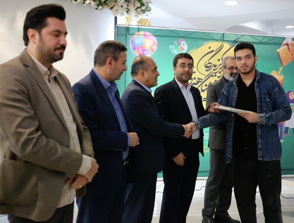 آیین اختتامیه جشنواره‌های فرهنگی و هنری کشور به میزبانی تبریز