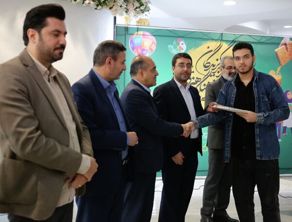 آیین اختتامیه جشنواره‌های فرهنگی و هنری کشور به میزبانی تبریز