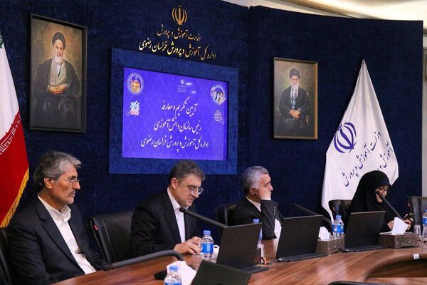 آیین تکریم و معارفه رئیس سازمان دانش‌آموزی خراسان رضوی