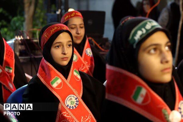 اجتماع دانش آموزان پیشتاز سازمان دانش آموزی در ابرکوه