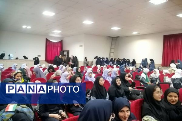 جشنواره دانش‌آموزی سرود در هنرستان سعادت پردیس 