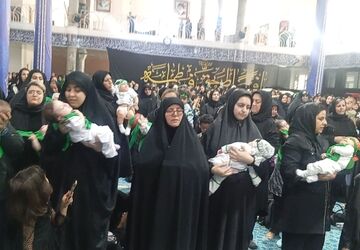 مراسم شیرخوارگان حسینی در مسجد فاطمه الزهرا مشهد، محله دانش آموز