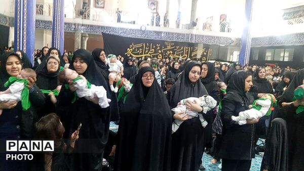 همایش بزرگ شیرخواران حسینی در قروه