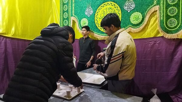 حضور نوجوانان و جوانان در فعالیت موکب امیر المومنین نیشابور 