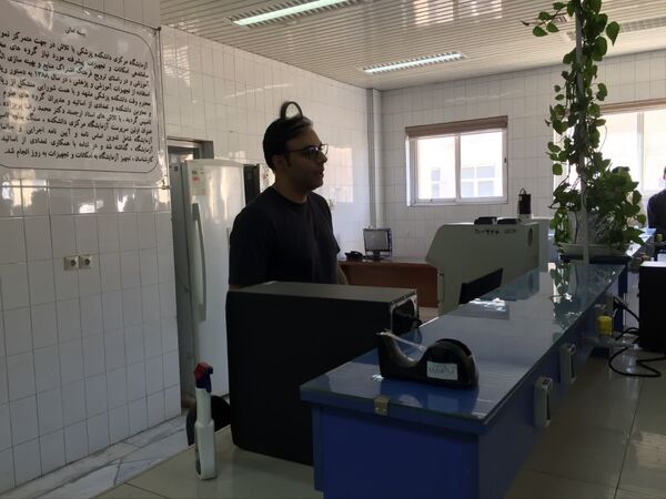 بازدید دانش آموزان دبیرستان نمونه آیت‌الله خامنه‌ای از دانشکده پزشکی دانشگاه فردوسی مشهد