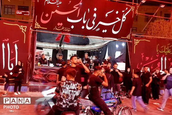 پیشوا در سوگ سیدالشهدا(ع)؛ تجلی شور حسینی در عزاداری عاشورا