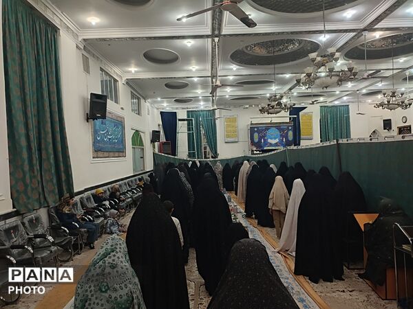 نماز جماعت و افطار در مسجد محمد رسول الله نیشابور 