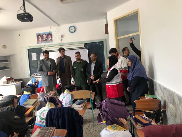 برگزاری مانور زلزله در شهرستان رازوجرگلان 