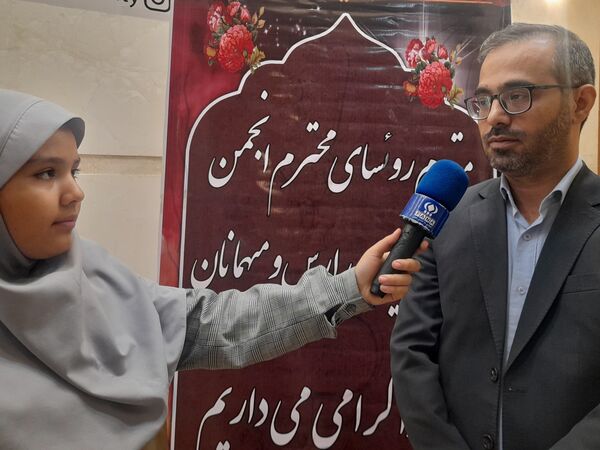 انتخابات اعضای انجمن اولیاء و مربیان ناحیه۷ مشهد