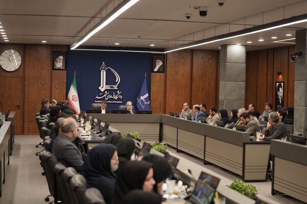 نشست نخبگانی دانشجویان با وزیرعلوم در مشهد