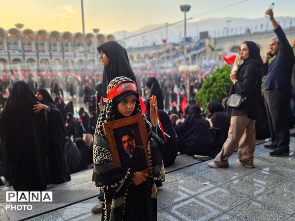 وداع با رهبر شهید؛ پیمان ابدی برای ادامه راه