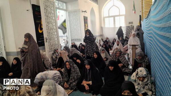 نماز  باشکوه عبادی ،سیاسی جمعه ،شهرستان کوهدشت