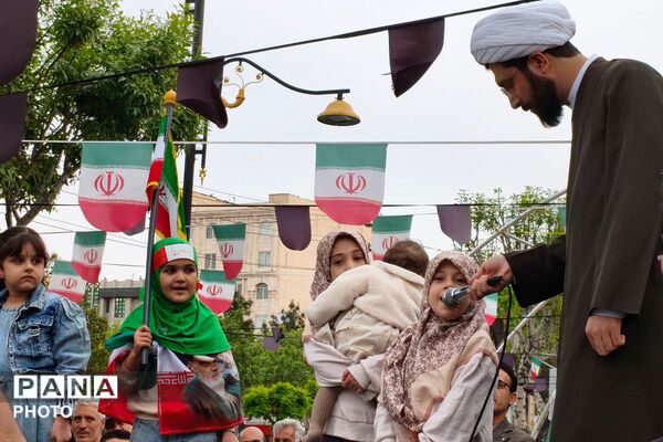 همایش مادر و دختری جان فدا در بهارستان دو