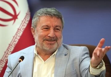 راهبرد اطلاع‌رسانی در پساجنگ معطوف به روایت زندگی و روایت سازندگی باشد