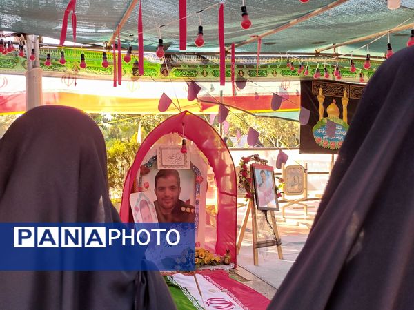 برپایی آیین خطبه‌خوانی خادمین حرم رضوی در روز شهادت امام رضا(ع) در اصفهان