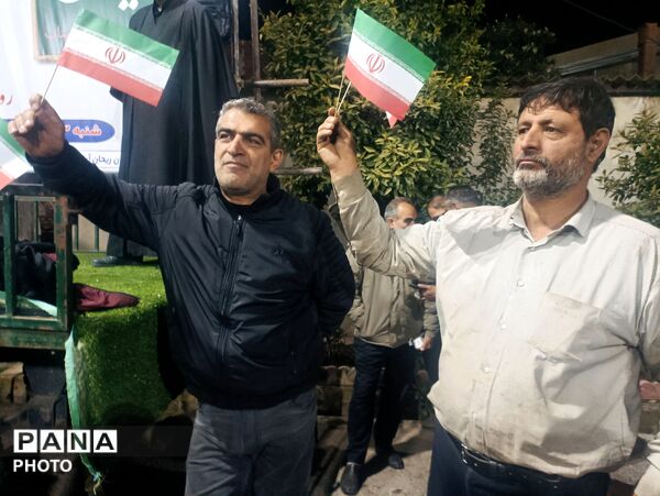 سفره افطاری خیابانی و تجمع منتقمین رهبر شهید در روستای ریحان‌آباد گلوگاه