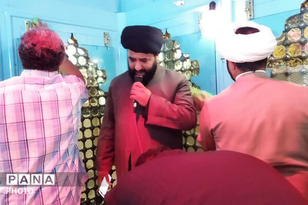 آیین غبارروبی ضریح مطهر امامزاده اسماعیل (ع) در فیروزکوه