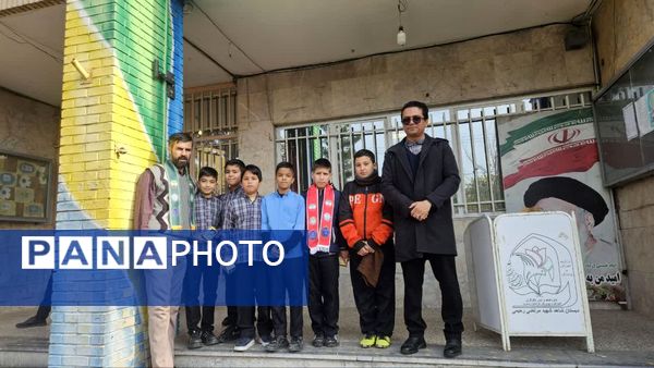 مانور زلزله در دبستان شهید رحیمی ناحیه۱