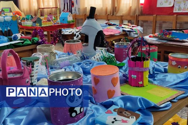 افتتاحیه جشنواره فرهنگی هنری ماها در دبستان قدر بهارستان۲