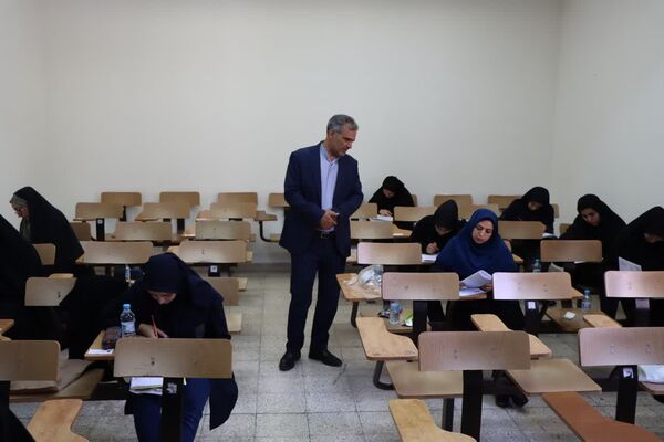 آزمون استخدامی آموزش‌ و پرورش در مشهد