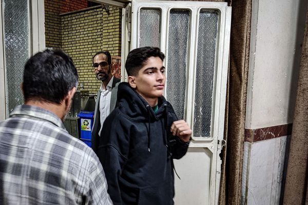 افتتاحیه اعتکاف دانش‌آموزی مسجد قمربنی هاشم باقرشهر 