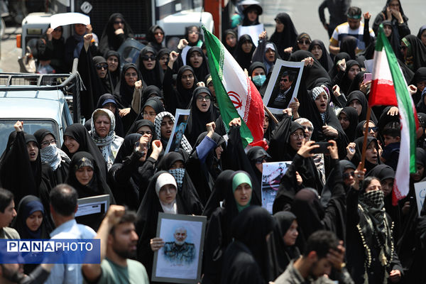 تجمع مردم تهران در محکومیت حمله رژیم صهیونیستی به ایران