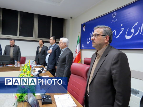 برگزاری دومین جلسه شورای آموزش و پرورش استان در محل استانداری 