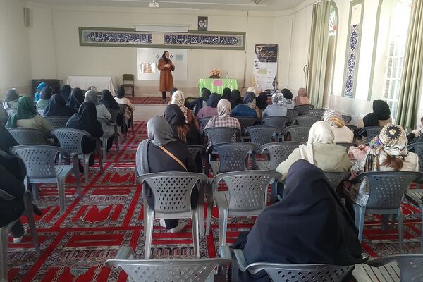 دومین جلسه آموزش خانواده در دبیرستان پویش
