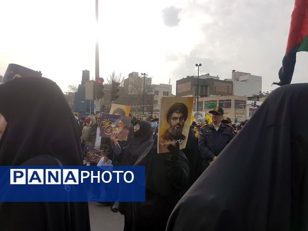 تشییع نمادین شهدای مقاومت درمشهد