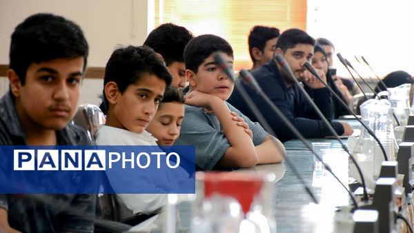 مراسم تجلیل از خبرنگاران خبرگزاری پانا شهرستان نایین به‌مناسبت روز خبرنگار 