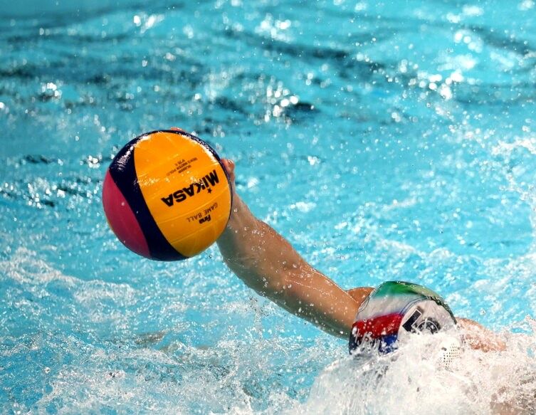 ۲۲ بازیکن در اردوی تیم ملی واترپلو جوانان به آب می‌زنند