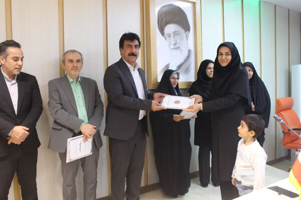 تجلیل از برترین‌های تدریس و یادگیری در جشن نوآوری و خلاقیت در آموزش