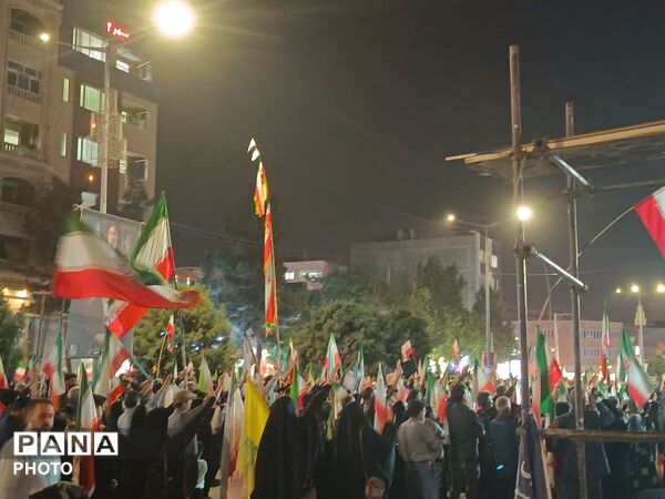 دومین اربعین حضور مردم غیور نیشابور همزمان با دومین سالگرد شهادت شهدای خدمت