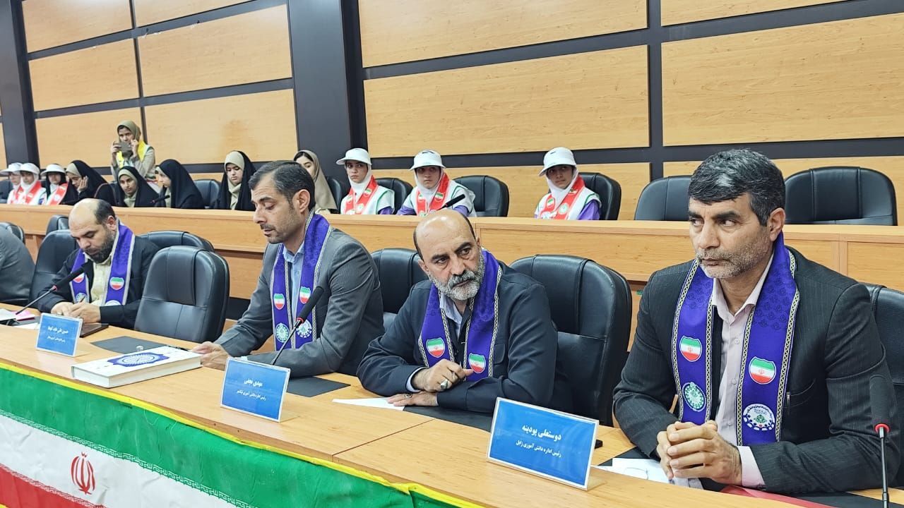 گردهمایی مدیران سازمان دانش‌آموزی سیستان و بلوچستان در چابهار