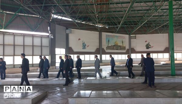 آیین غبارروبی و عطرافشانی مزار شهدای فرهنگی در مرند