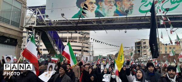 اجتماع بزرگ مردم کرج در راهپیمایی روز قدس