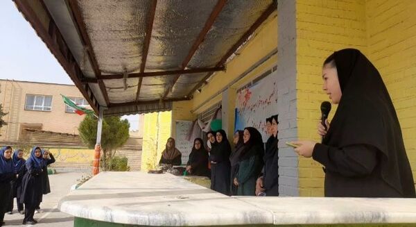 برگزاری جشن جوانه ها در دبیرستان نورالهدی 