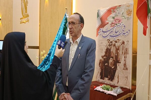 صدای زنگ انقلاب برای آغاز جشنی دوباره