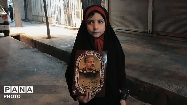 موج سرخ مردم فارسان 