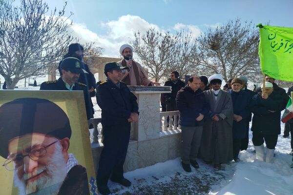 راهپیمایی ۲۲ بهمن در شهر تیتکانلو 