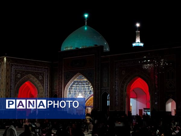 حرم در بغض عاشورا 