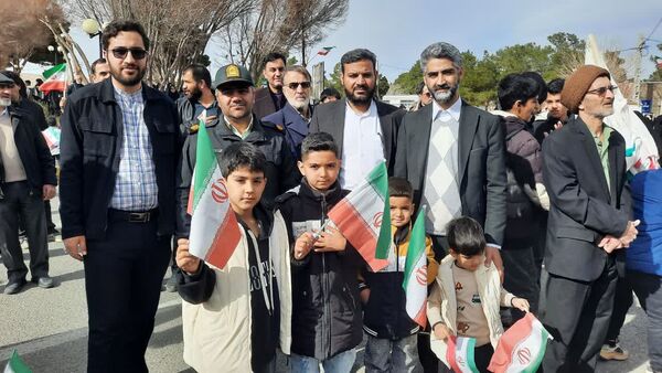 راهپیمایی 22 بهمن در شهر کهک