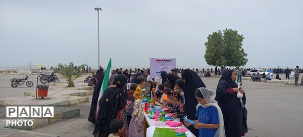 کانون پرورش فکری کودکان و نوجوانان بندرعباس در سوگ رهبر شهید
