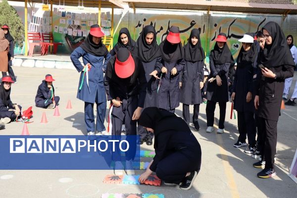 هفته تربیت‌بدنی با شور و انرژی در دبیرستان شاهد مرضیه 